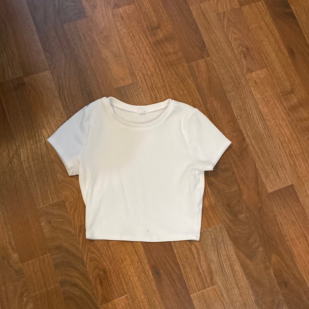White cropped baby tee Garage